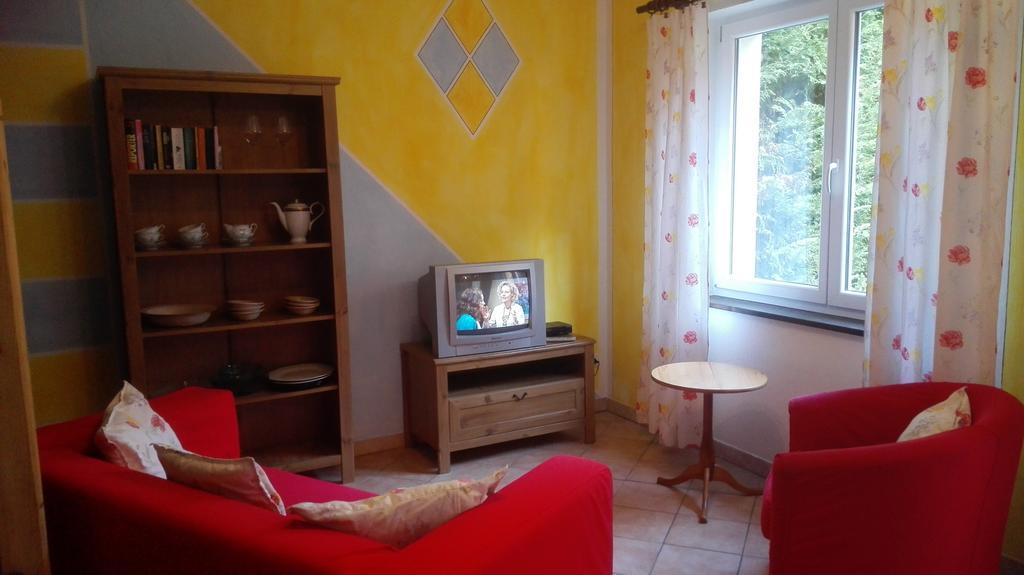 Villa Banana Каннобіо Номер фото